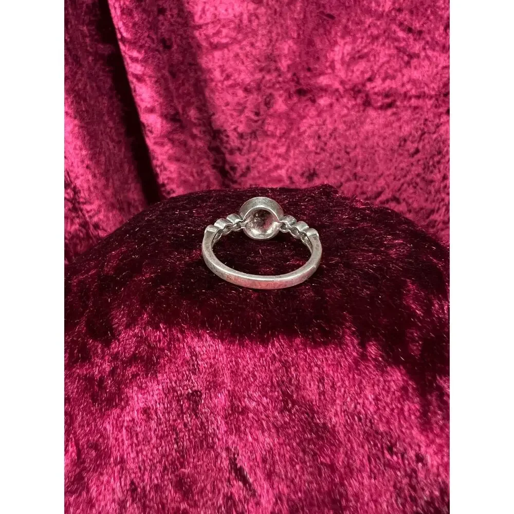 Vintage Sterling Silver Marcasite Ring - Bezel Set Round Stone - Size 8.25